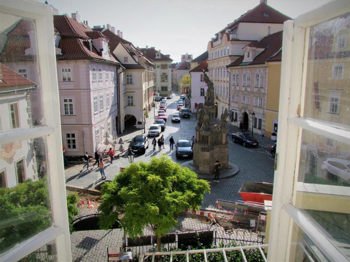 Charles Bridge Apartments Prague Exterior photo